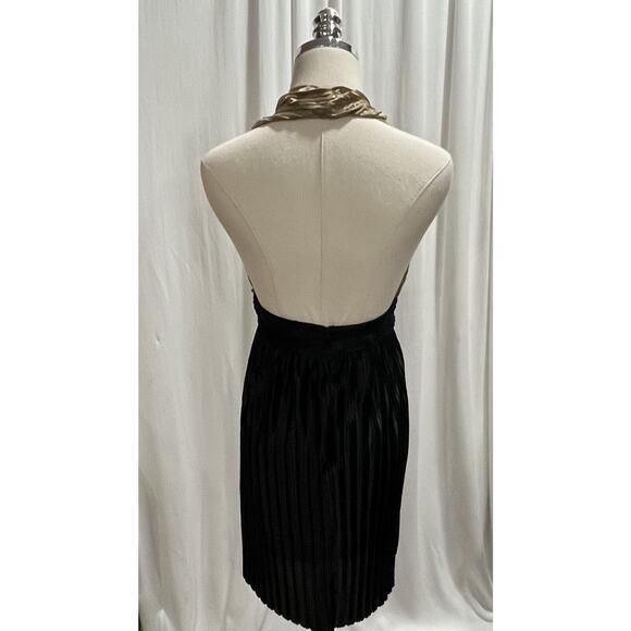 STELLA & JAMIE NEW NWT Black and Champagne Pleated Halter Open Back Dress Small - Picture 8 of 16